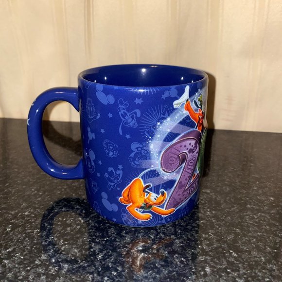 2011 Disney Parks Disneyland Mug - Picture 2 of 7